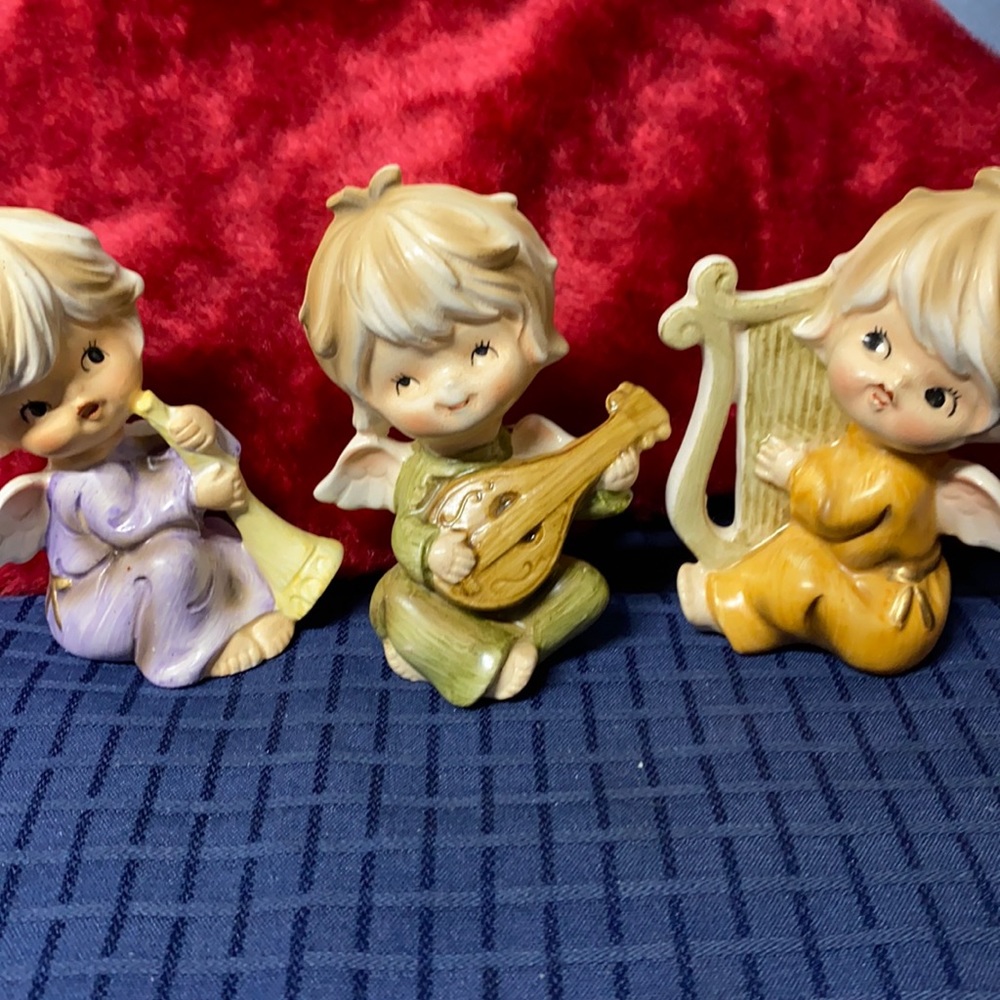 3 VINTAGE MUSICAL ANGELS
